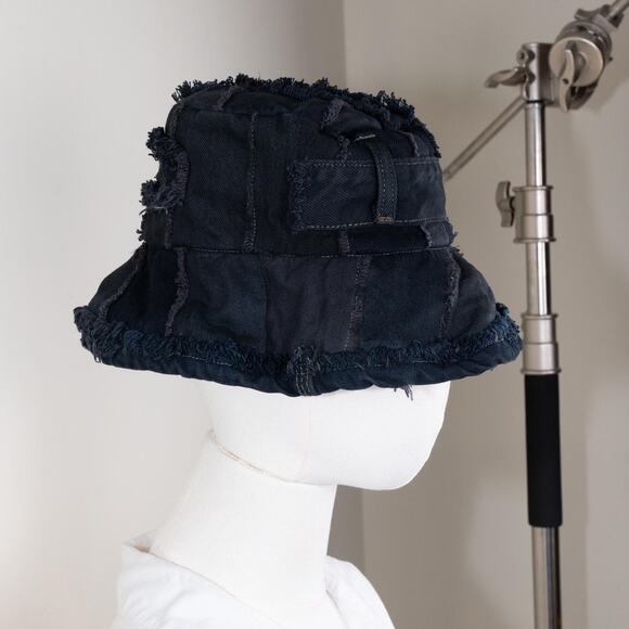 Upcycled carhartt bucket hat reworked - Picture 1 of 4